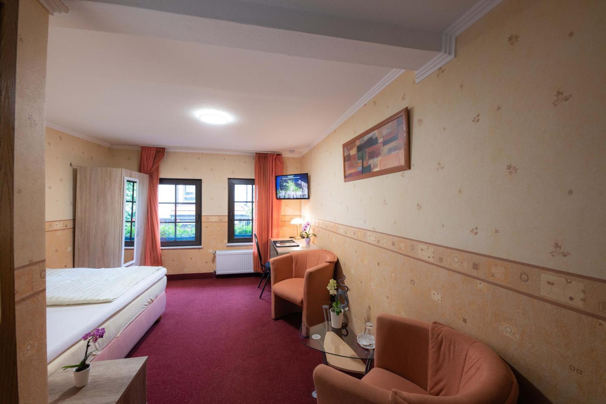 Hotel Am Rathaus Menden Kültér fotó